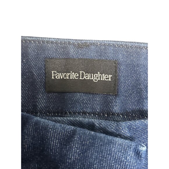 Favorite Daughter “The Favorite Shortie Pant” in Vienna Denim - Picture 4 of 12